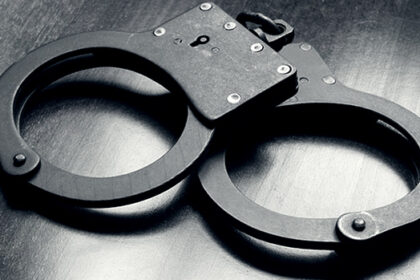 Handcuff