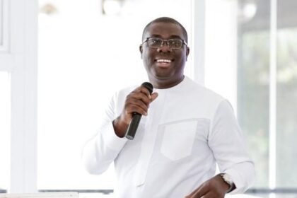 Sammi Awuku