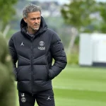 Luis Enrique at PSG training