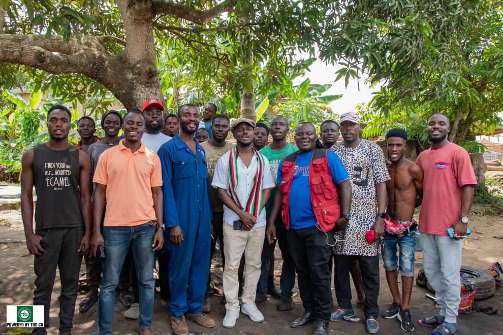 NDC's Mr Bamfo with some artisans