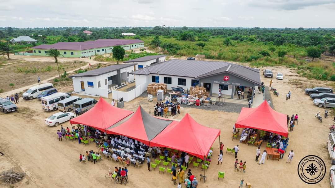 Ablakwa donates medical equipments