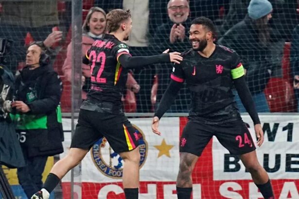 Chelsea secure 2-1 victory over Copenhagen