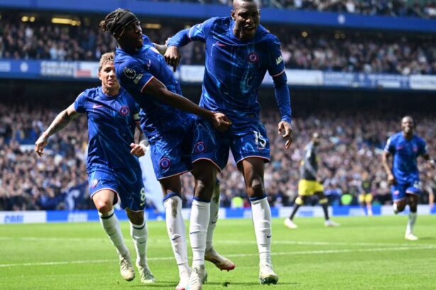 Chelsea beat Everton
