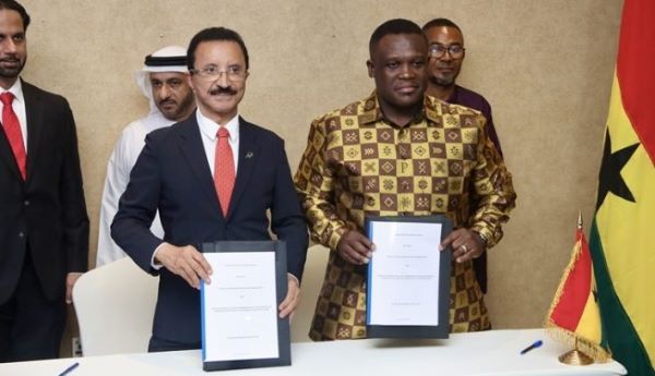 PCFC Chairman Sultan Ahmed Bin Sulayem and Samuel Nartey George